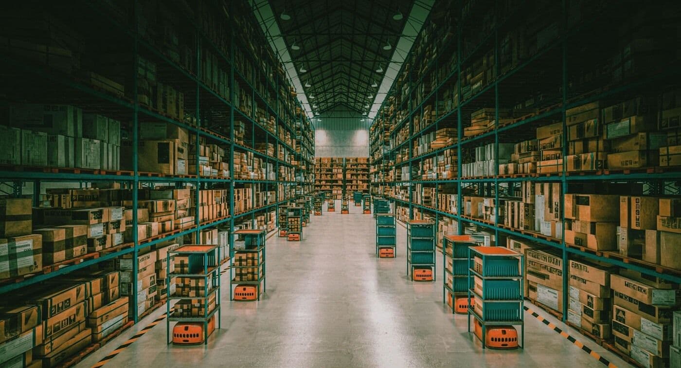 مستودعات جاهزة